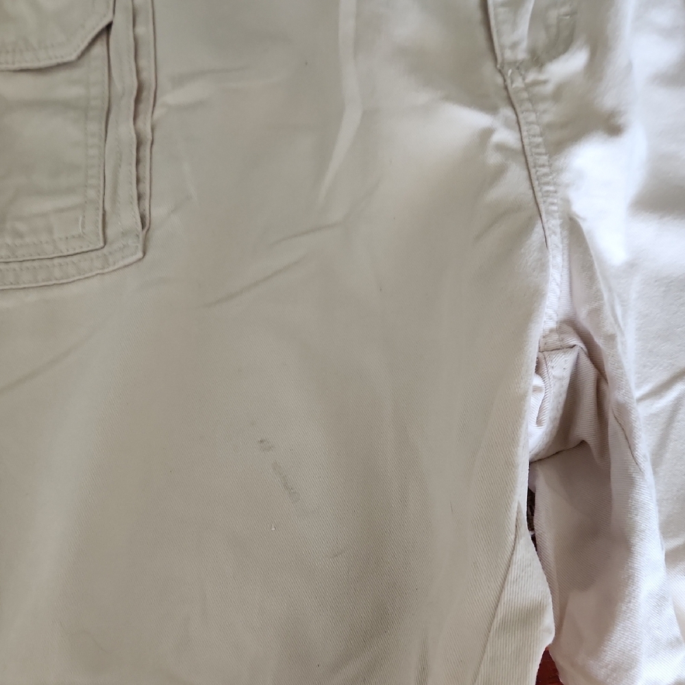 Architect Tan Cargo Shorts with Relaxed Fit - Picture 5 of 8